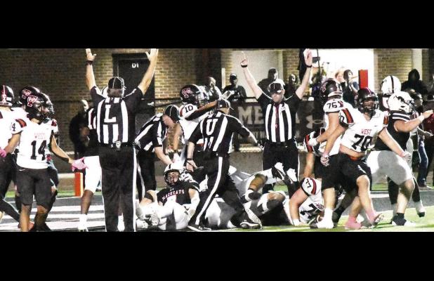 Mexia last-second comeback falls short